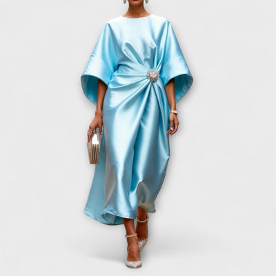 שיר | שמלת ערב אלגנטית בנפילה מושלמת וזוהר עדין