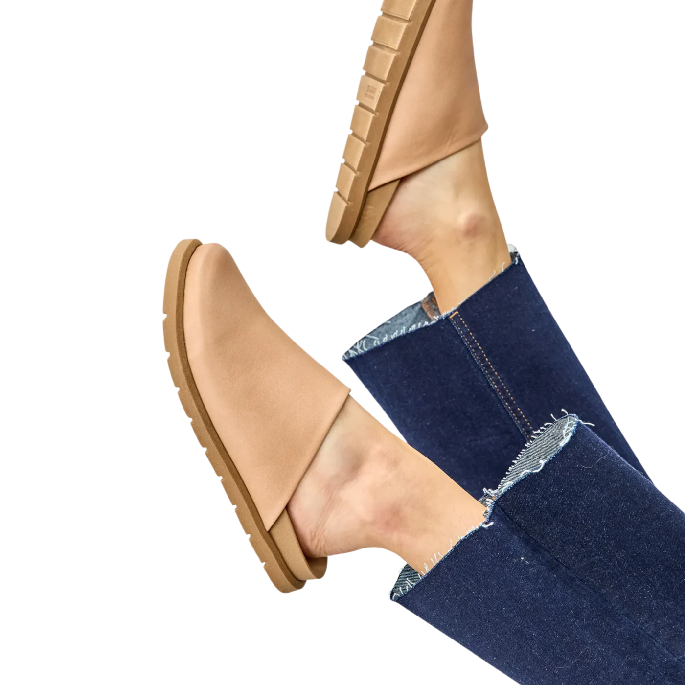 כפכפים סגורים - אלנור