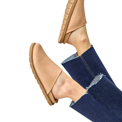 כפכפים סגורים - אלנור