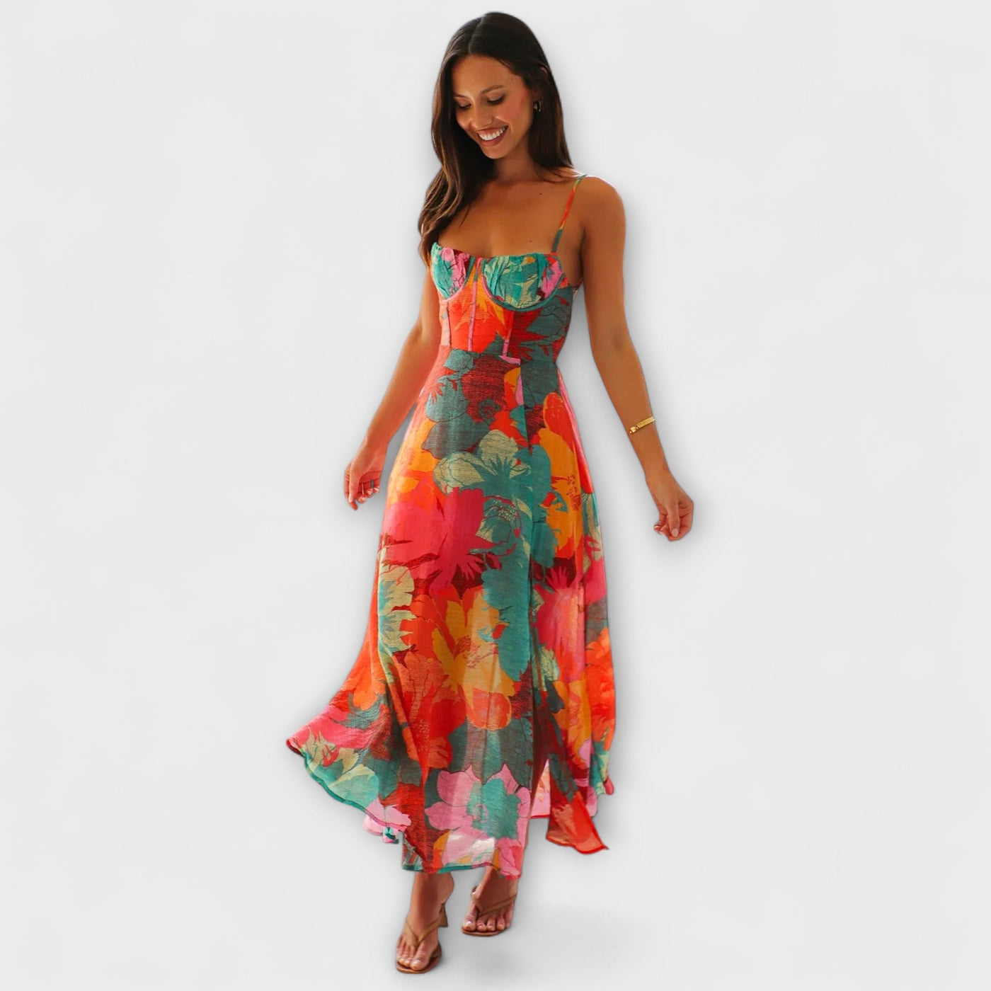 ליאור | שמלת פרחים אלגנטית ונועזת