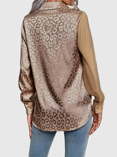 Amar™ Gwendolyn - חולצת סאטן דו-גוונית עם הדפס ג'קארד מנומר