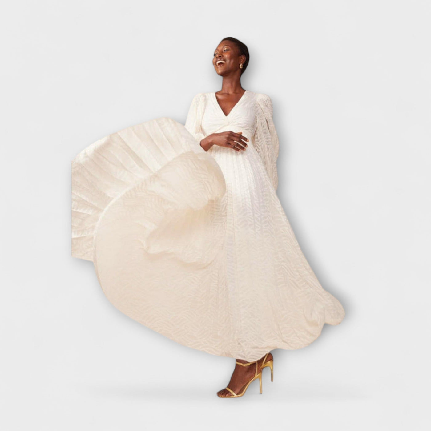 אביגיל | שמלת שיפון דבורה בגוון שמנת רכה