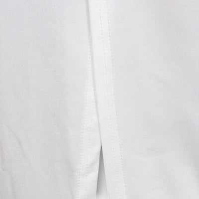 זהר | שמלת לבן אלגנטית עם חיתוך במותן ונגיעות אבני קריסטל