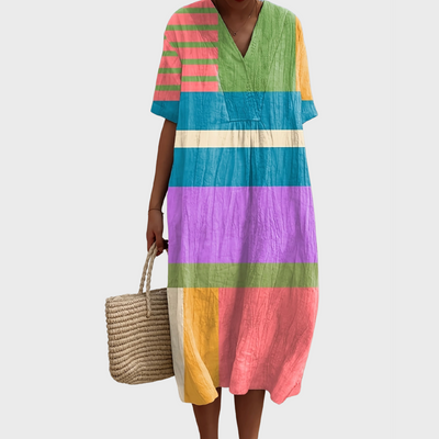 ליאורה | שמלת פסים רכה ומחמיאה