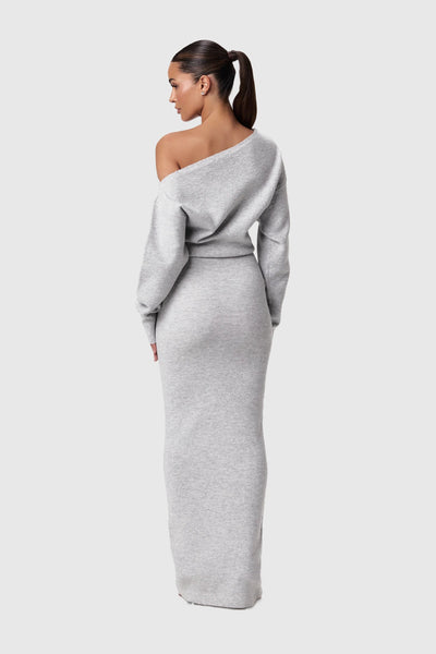 Amar Eliana – שמלת סוודר חושפת כתף