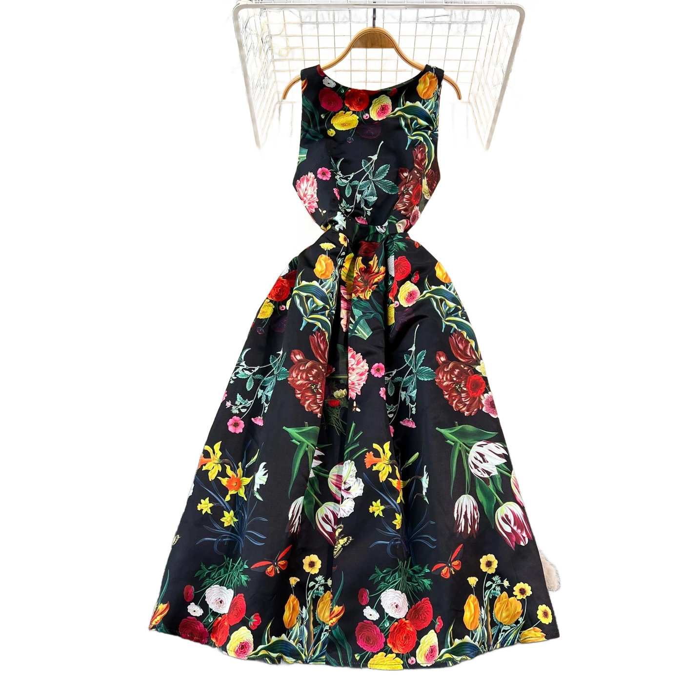 Amar™ Nurit - שמלת קיץ מחמיאה ומושלמת