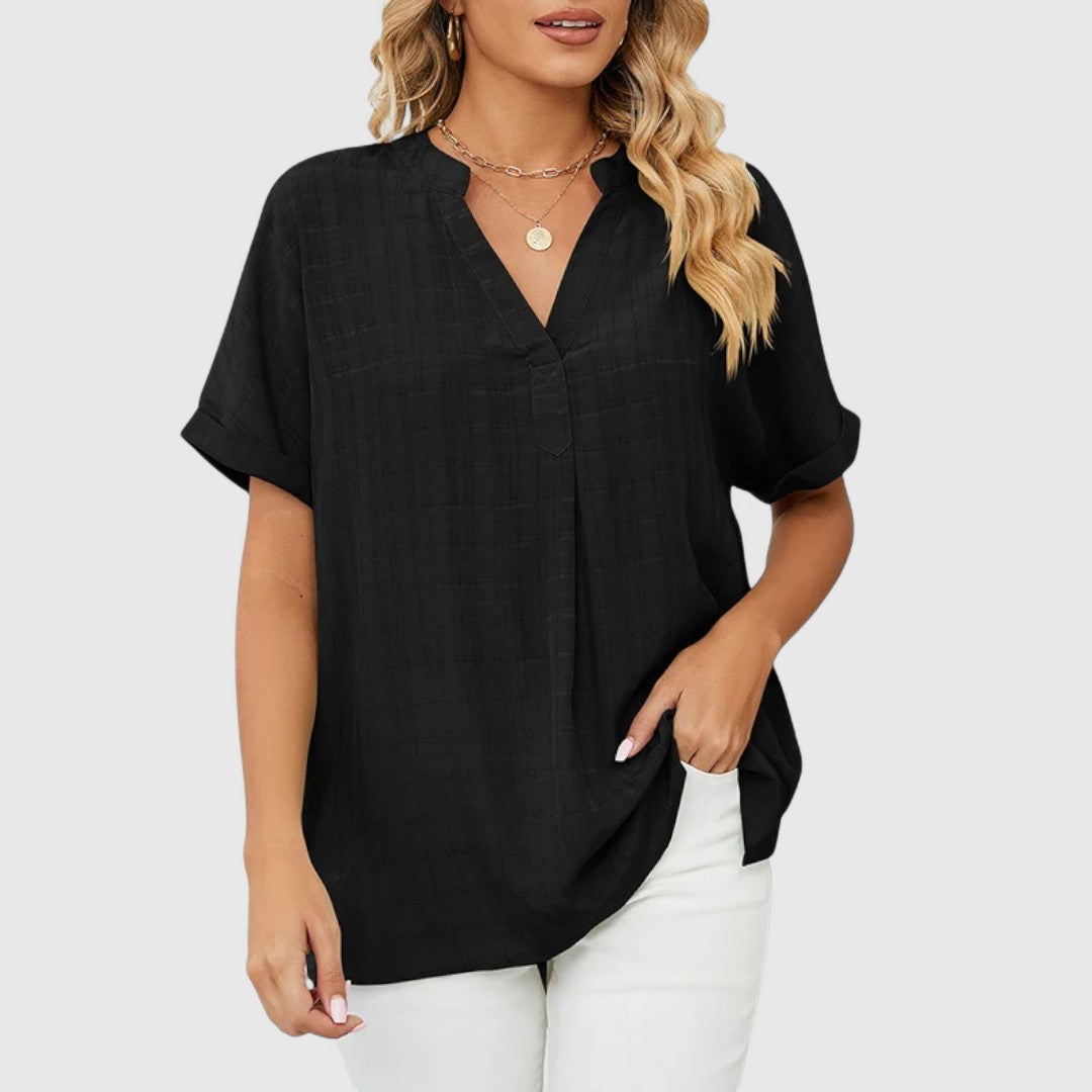 Amar Vered – חולצת טי אלגנטית עם צווארון וי