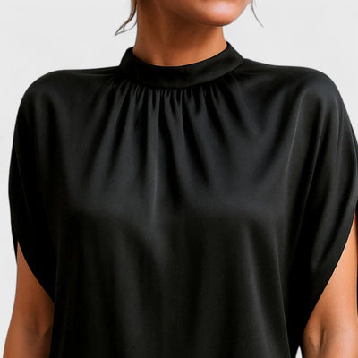 סילביה - שמלה מחמיאה לדמות