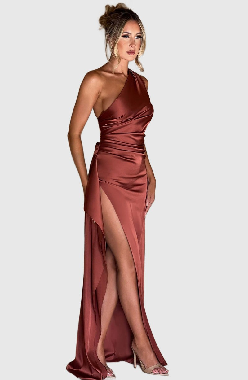 Amar™ Ofira - שמלת אלגנטיות נצחית