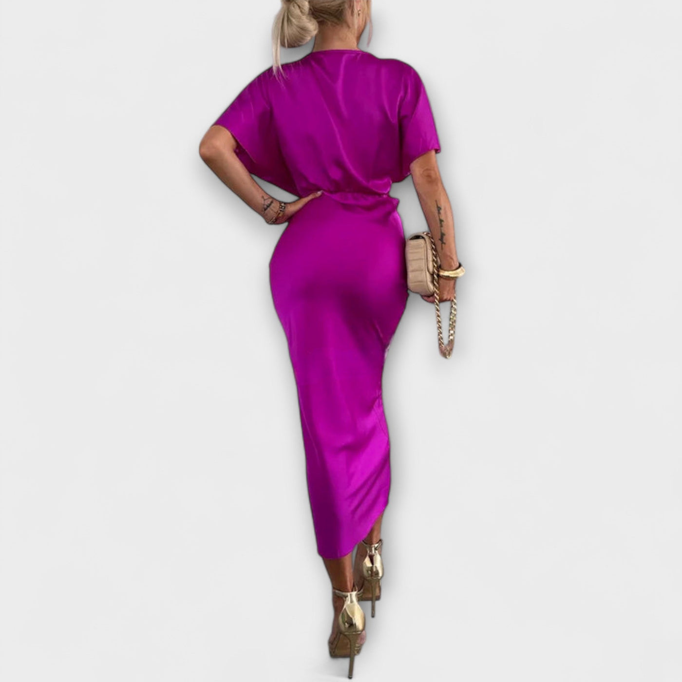 אסתר | שמלת סאטן ארוכה עם מחשוף V ועיצוב קלאסי לאירועים מיוחדים