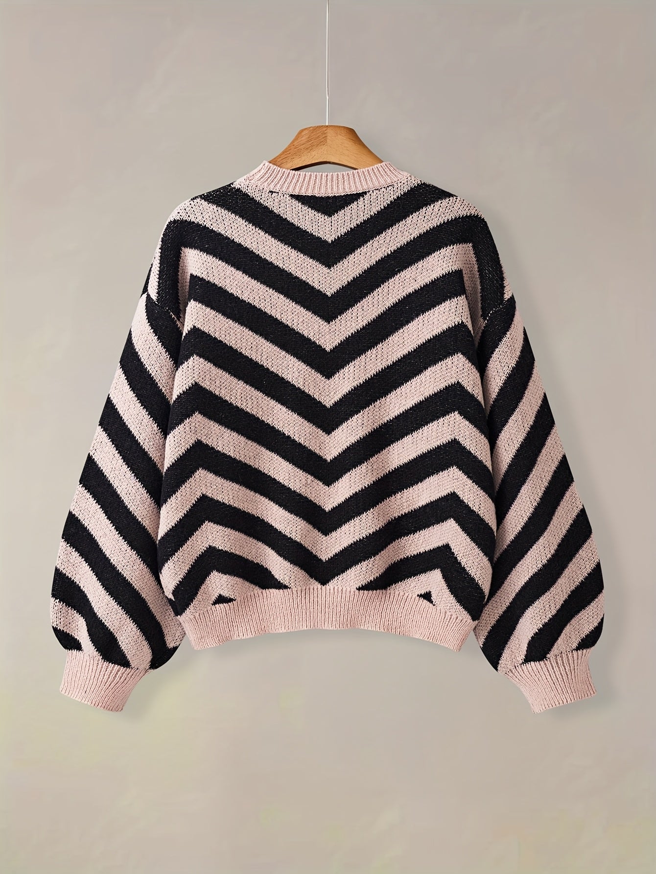 סטרייפ™ | סוודר פסים בלוקי צבע לנשים