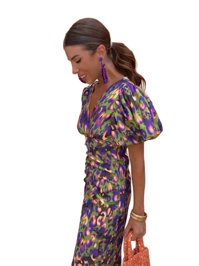 Amar™ Carmela - שמלת מידי צבעונית עם שרוולים פליסה